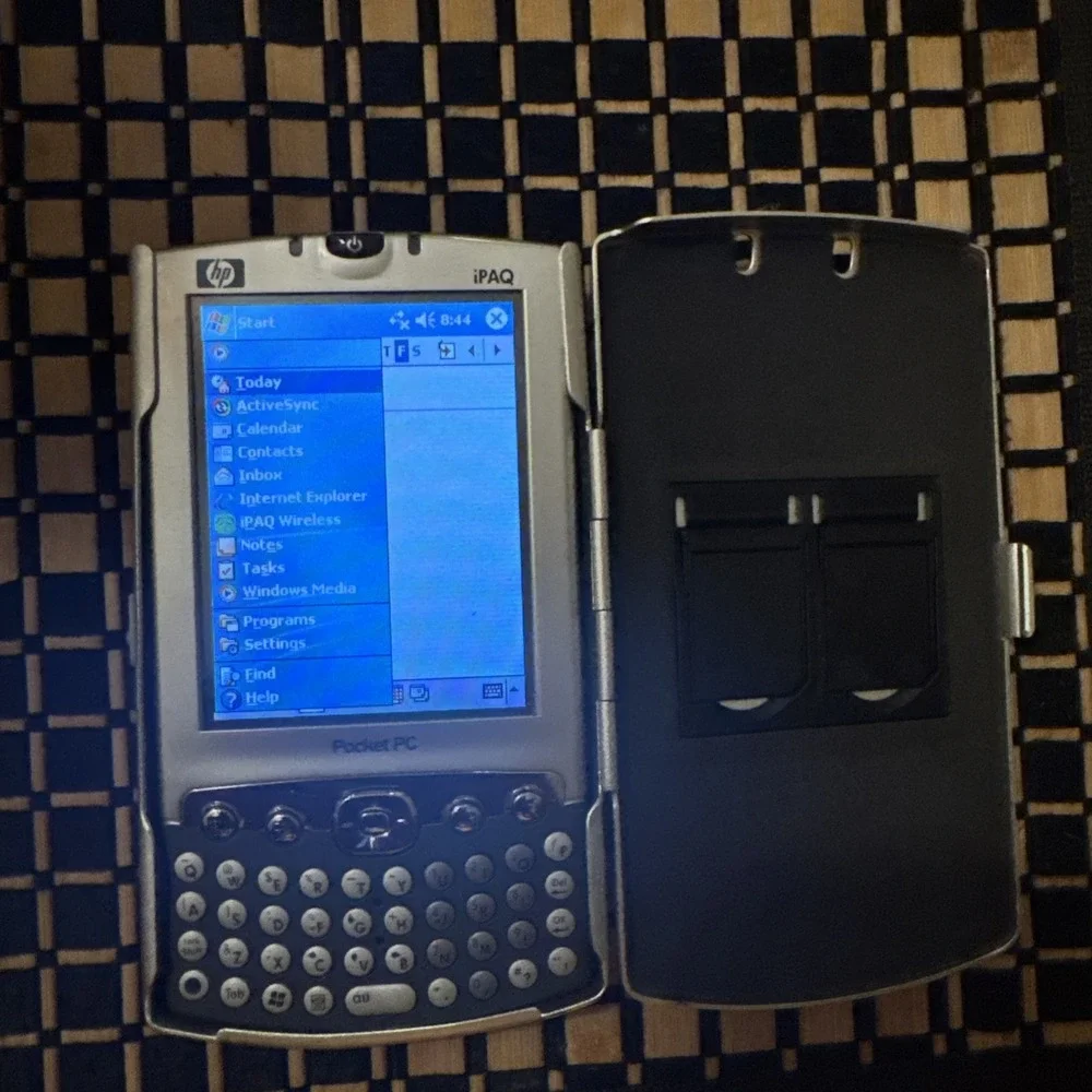 HP iPAQ H4355 Pocket PC – Windows Mobile 2003 – Tested – EX Cond- W/Pen
